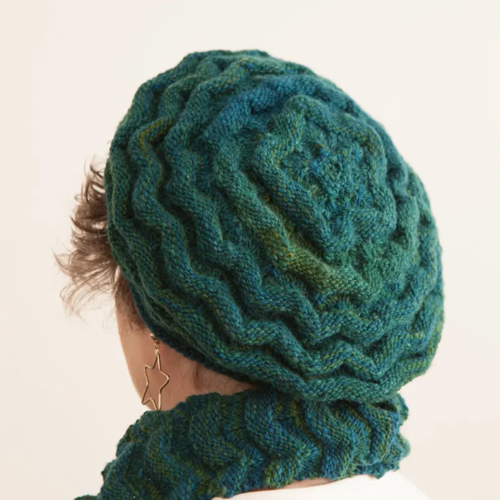 Welted Waves Hat Pattern